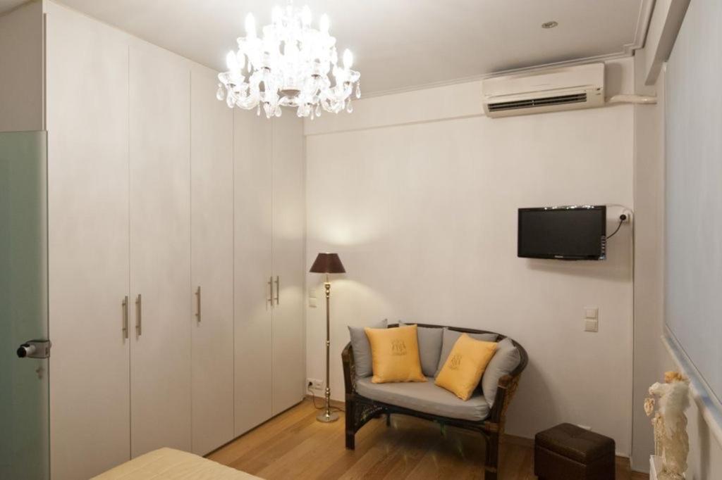 Acropolis Luxury Apartment With Balcony Atenas Exterior foto
